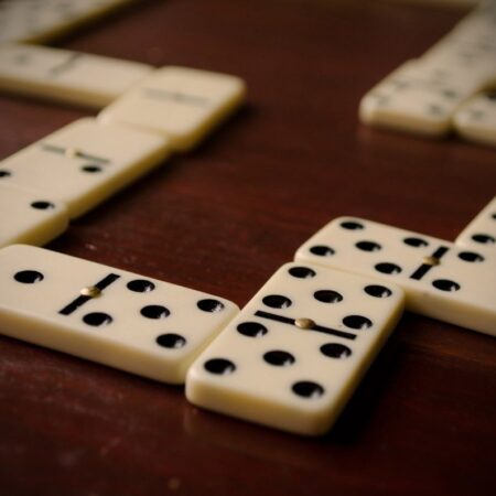 Mexican Train (Domino)