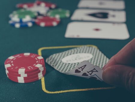 Poker –                                                                            Die zwei beliebtesten Varianten