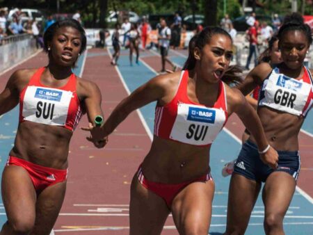 4 x 400m Staffellauf