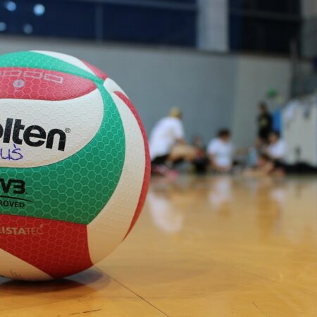 Der Ball beim Volleyball